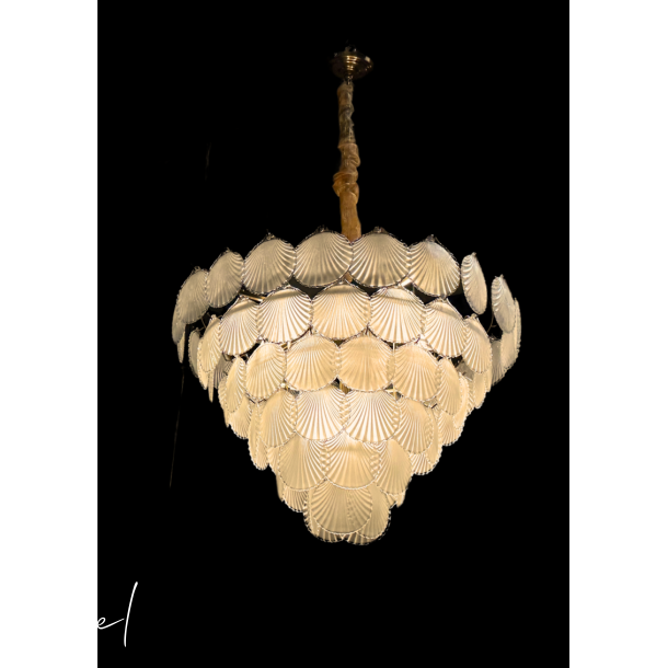 Solange Shell Lysekrone 60 og 80 cm